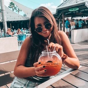 Meet your Posher, Maddie and jake